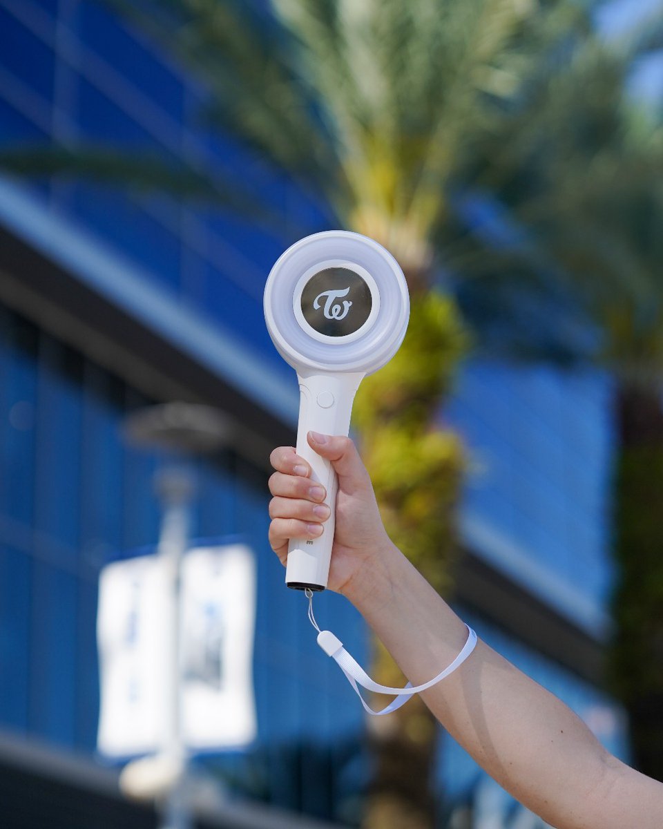 Kia Center tweet media