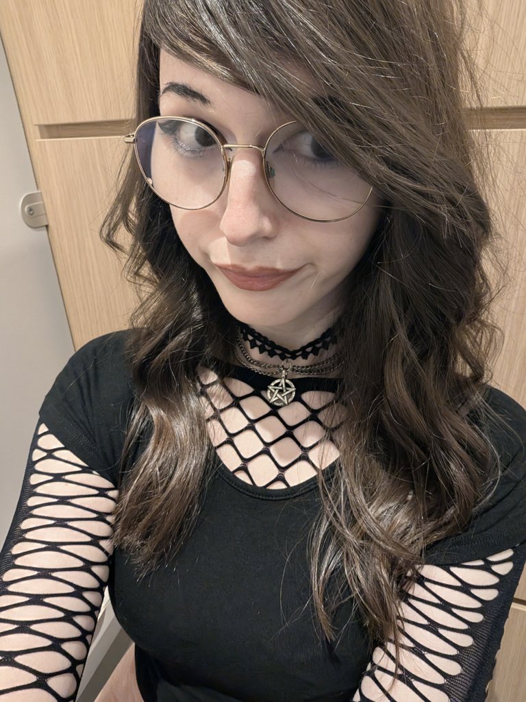 Incandescent Adolescents 🏳️‍⚧️ tweet media