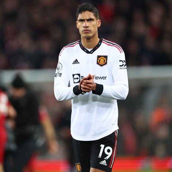 ManUtdRetroR's tweet image. Happy Birthday to former #MUFC Defender Raphaël Varane @raphaelvarane #MUFC_FAMILY 🔴⚪️⚫️🇫🇷