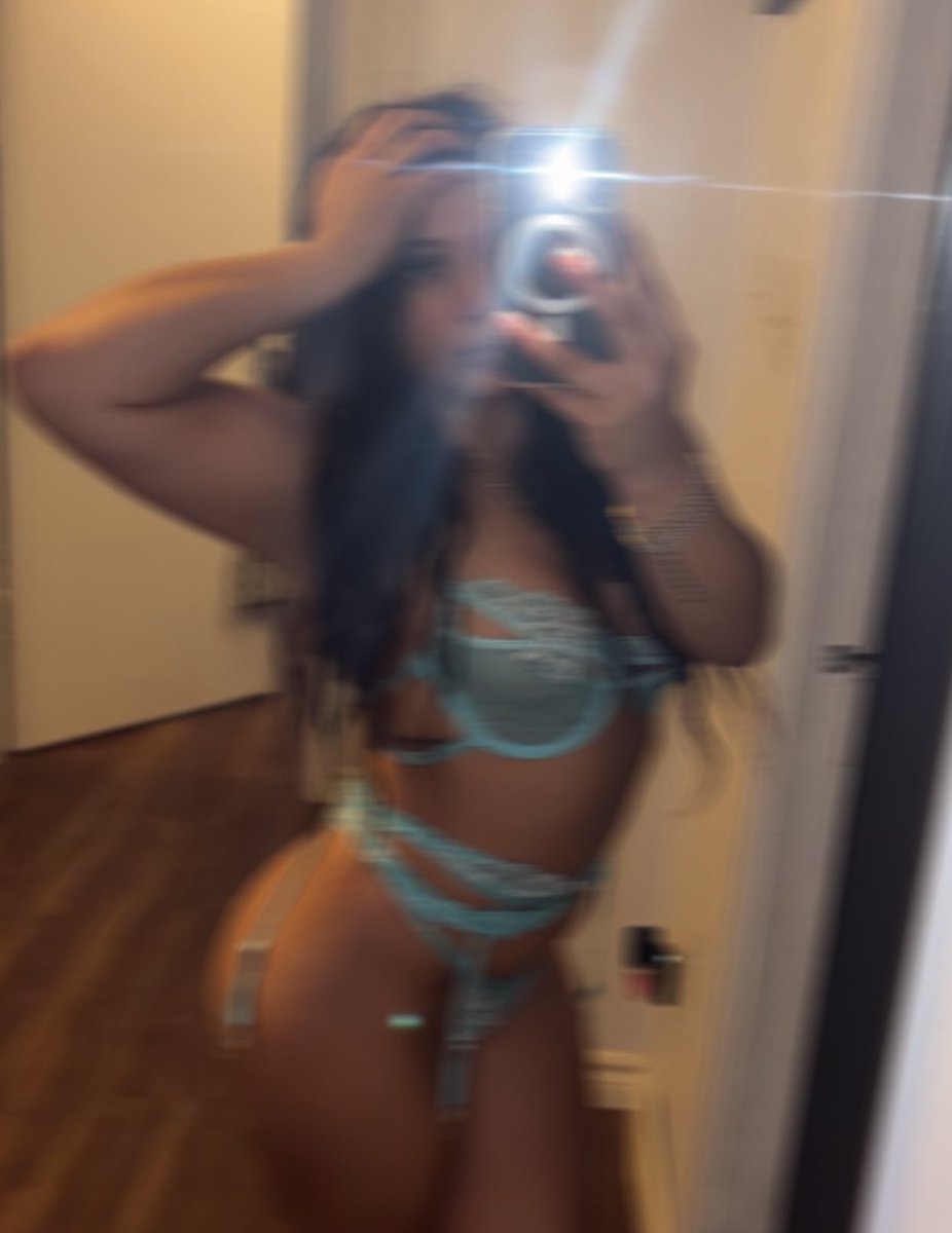 NaomiRayne tweet media