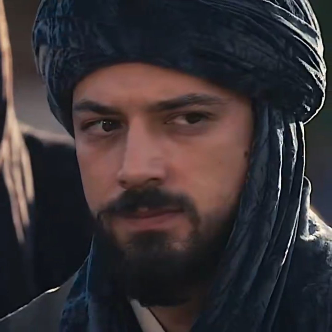 Sarıklı Mert'in büyüleyici güzelliği...

#MertYazıcıoğlu