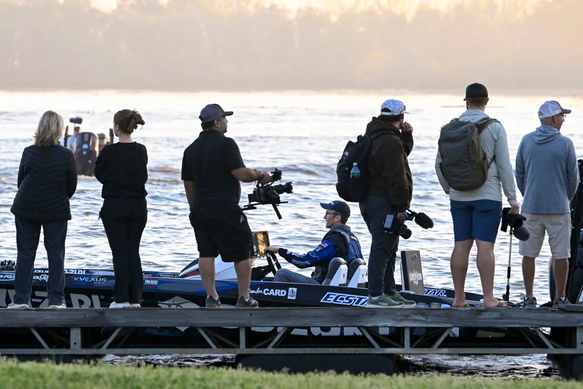 Bassmaster tweet media