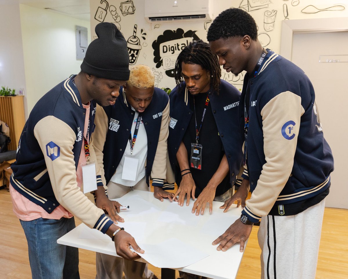CODMAFRICA's tweet photo. Day 3 at CODM Creators College 🎮🔥

Learning, creating, and pushing their content to the next tier. 

Who’s ready for what’s coming next? 👀

#codmcreatorscollege #infinixcodm #infinixnoteedge #codmafrica https://t.co/sxWgGcgU8r
