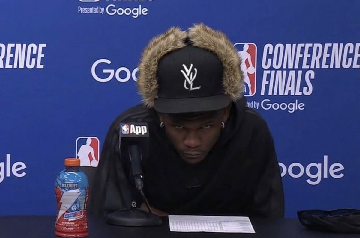 Commuter tweet media