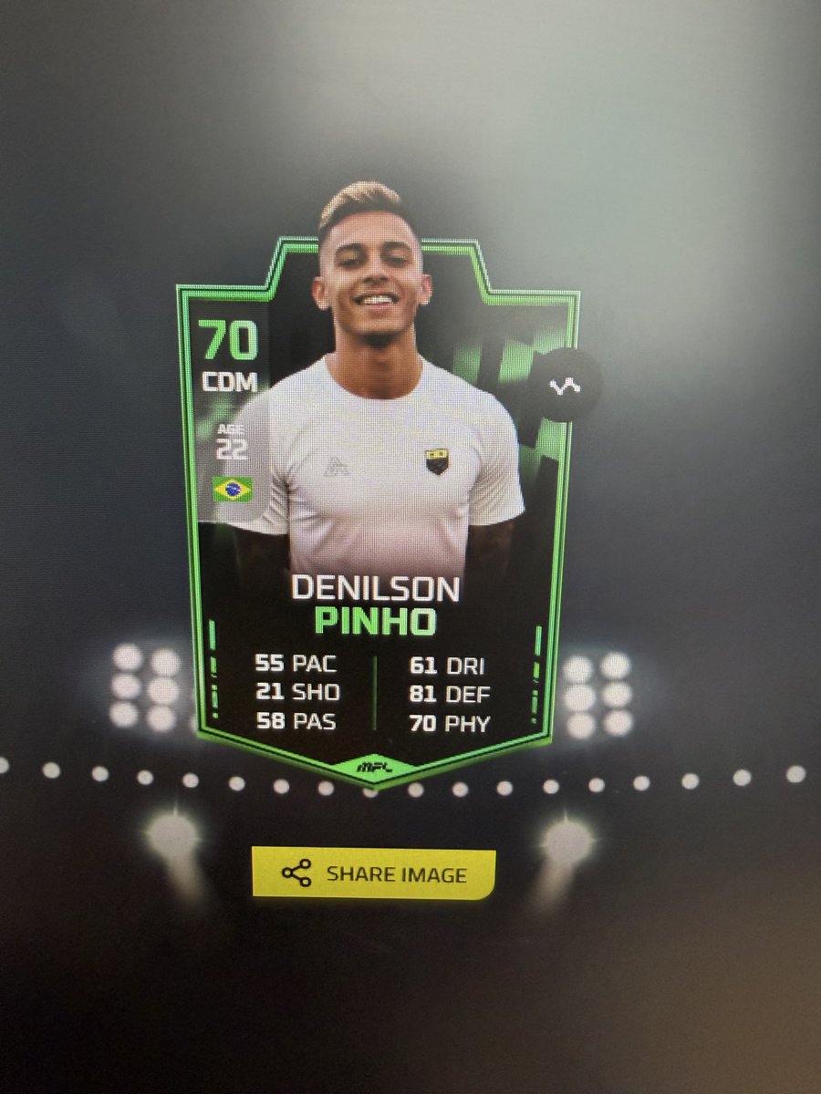 McBrideAce's tweet image. 74 cam and 74 cb

Happy days 🔥 👀 

@playMFL 
#loveabrazilian 
#rewards