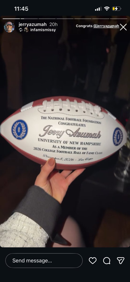 untoldchicago's tweet image. INTRODUCING your @untoldchicago Co-host, @ChicagoBears Pro Bowler, @cfbhall College Football Hall Of Famer and all around good guy,@JerryAzumah!!! 
#bears #probowl #NCAAhof