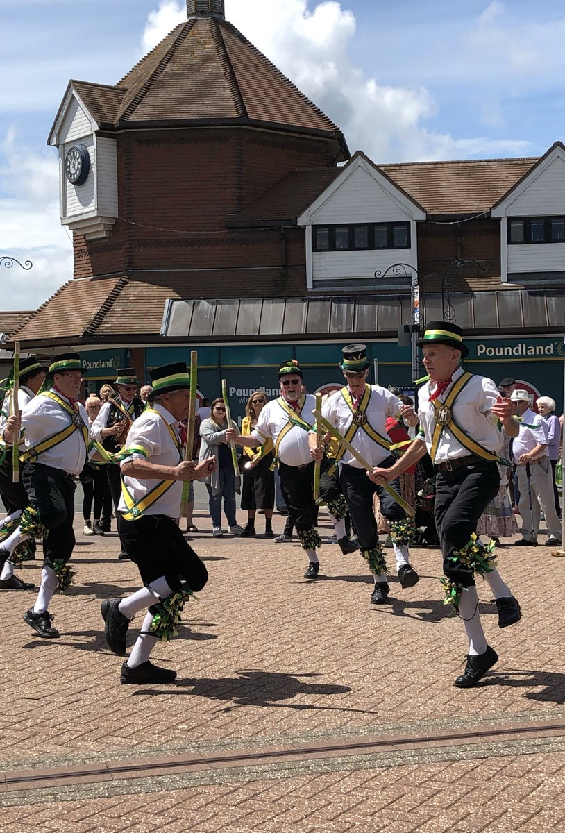graysing's tweet image. May Day Morris dancing
 #DailyPictureTheme #traditional