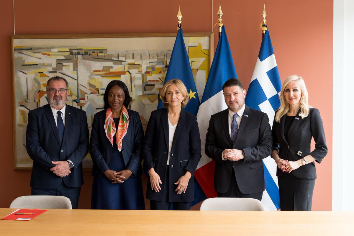 Région Île-de-France tweet media