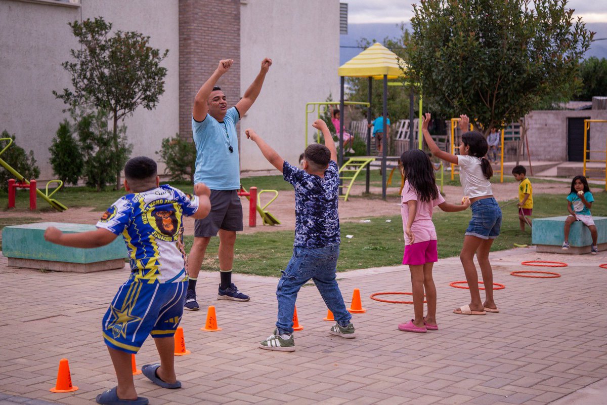 Alfredo Menem tweet media