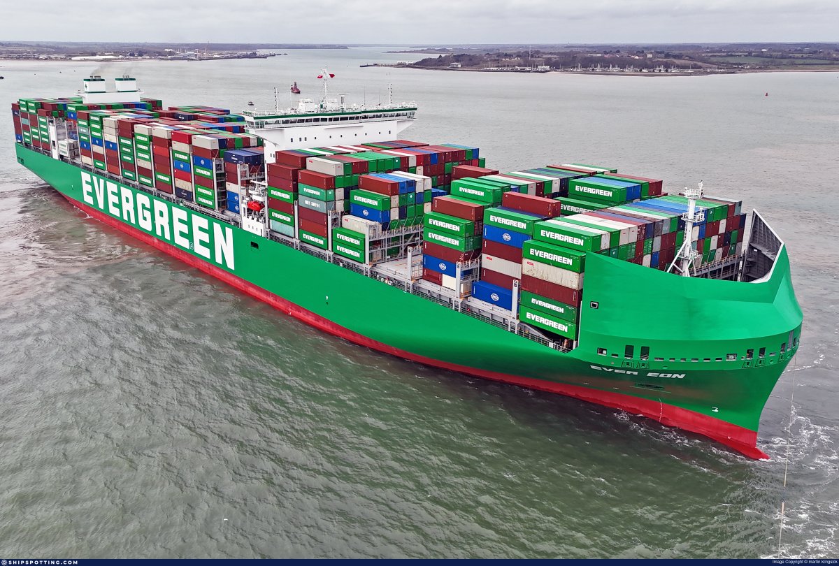 Ever Eon captured by Martin Klingsick in Felixstowe, United Kingdom 🛳️📸

#EverEon #Ship #Vessel #ShipPhotography