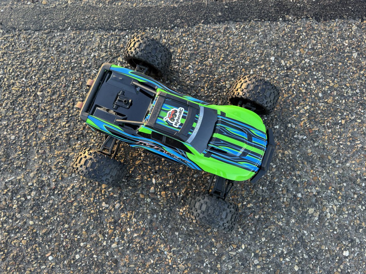 myherorc's tweet photo. Play time! #myherorc https://t.co/i7Wnke6fFO