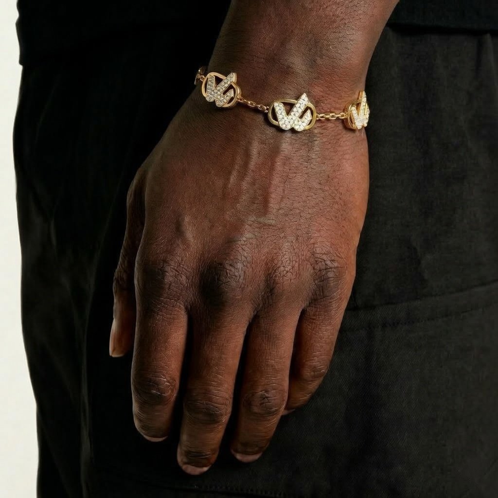 Whitelist Media tweet media