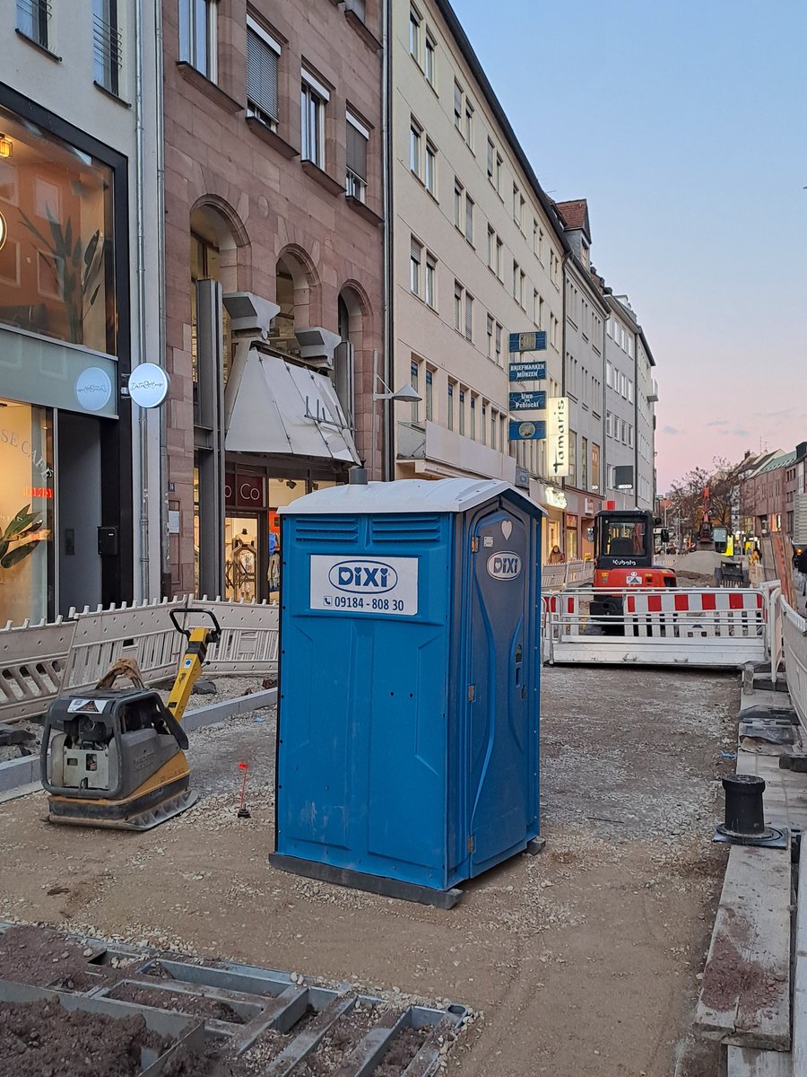 SamTho443 tweet media