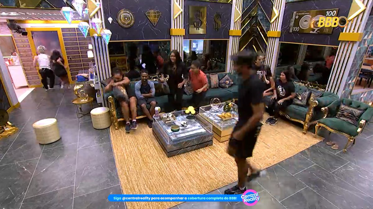 Central Reality tweet media