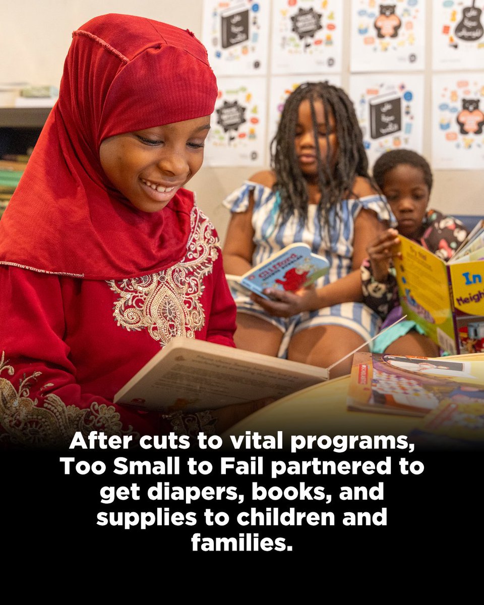 Clinton Foundation tweet media