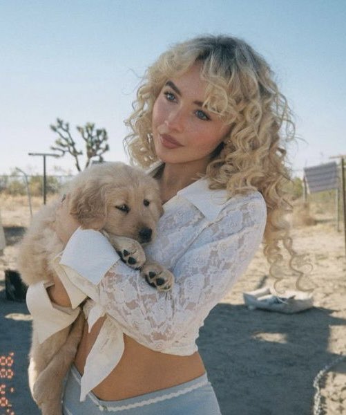 Sabrinaholic 🐾💋 tweet media