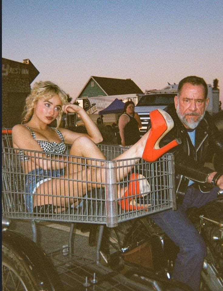 Sabrinaholic 🐾💋 tweet media