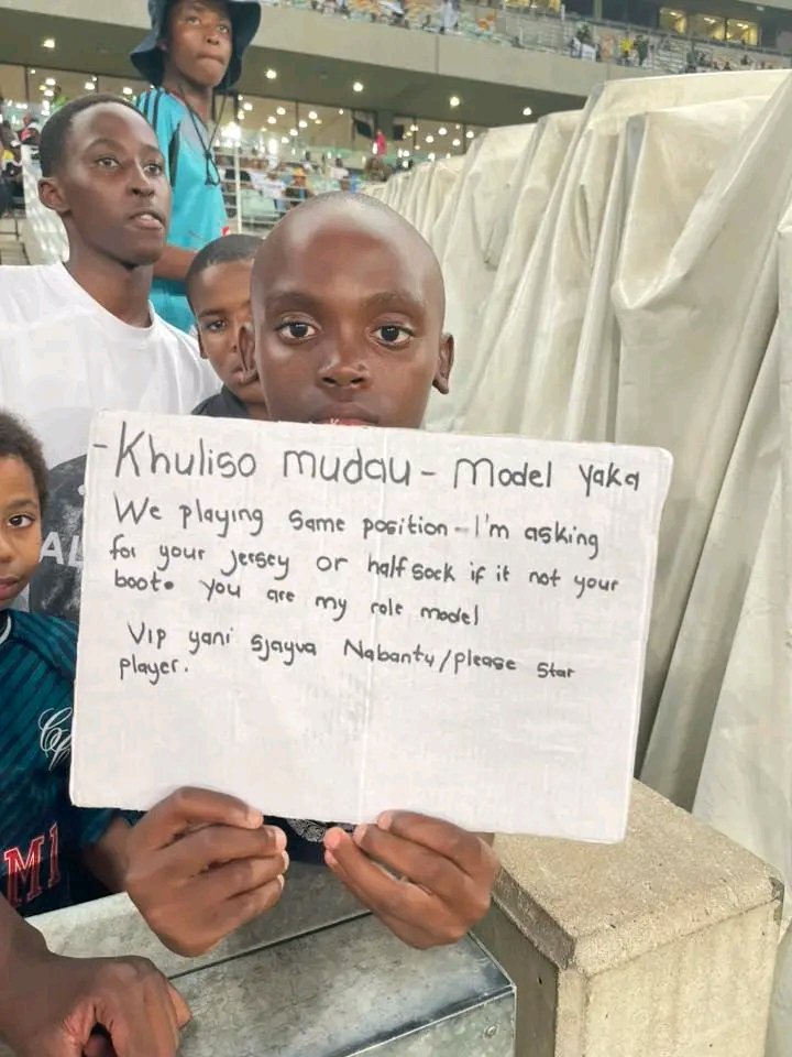 Commander!!! tweet media