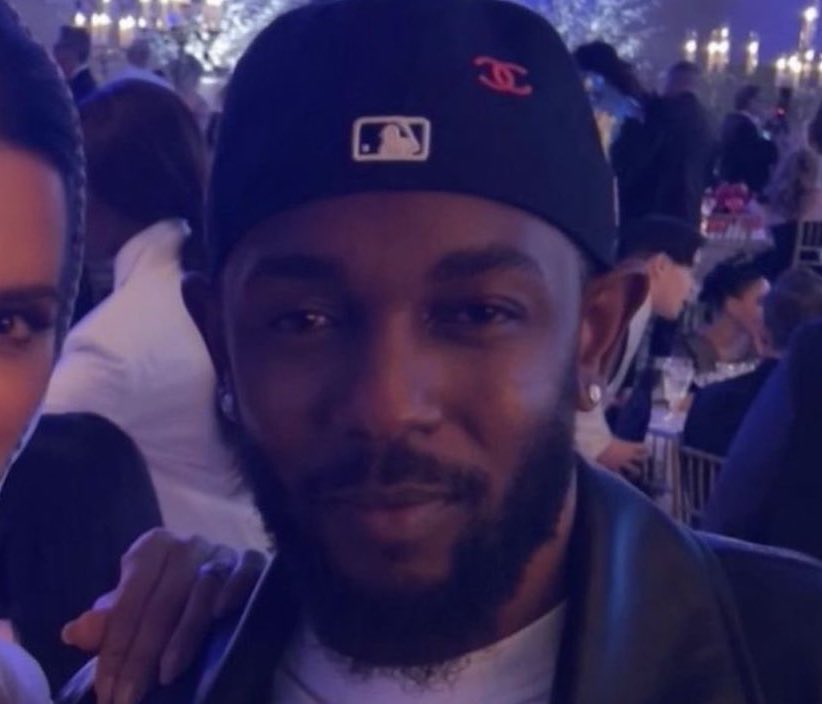 may 🧢🦦 tweet media