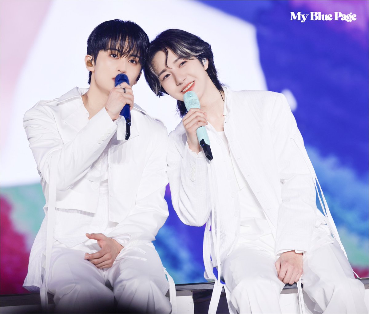 ᴍy ʙʟᴜᴇ ᴩᴀɢᴇ tweet media