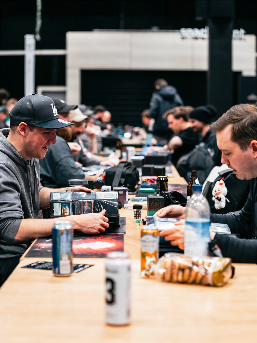 gamescom tweet media