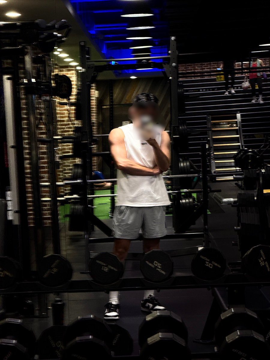 𝑶𝑵 tweet media