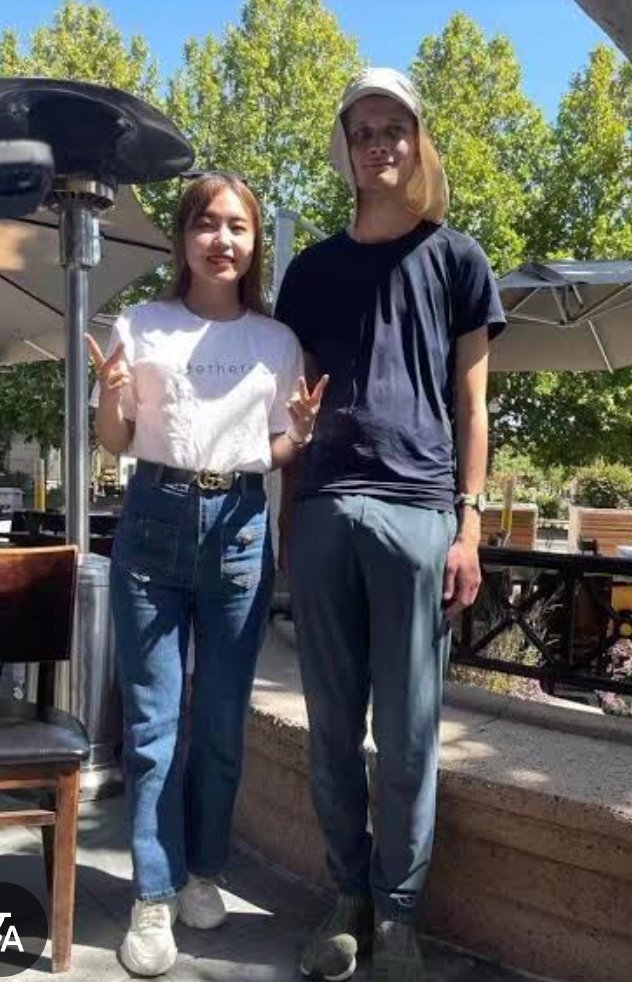 Mnrznskym tweet media