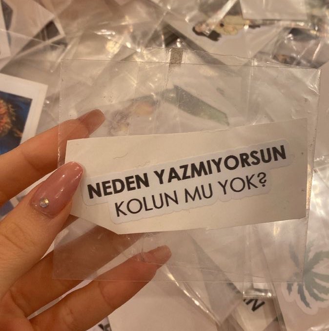 dancing queen tweet media