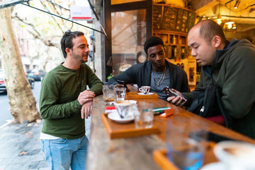 katie mas tweet media