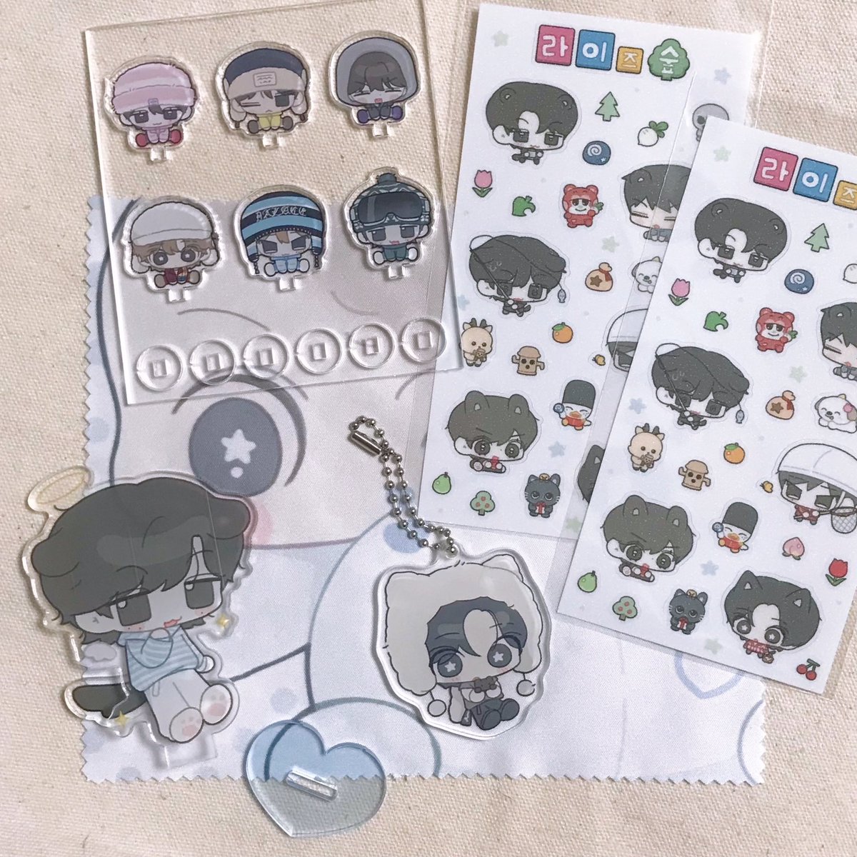 bbomisaurus tweet media