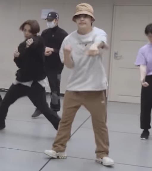 빨간 모자 tweet media