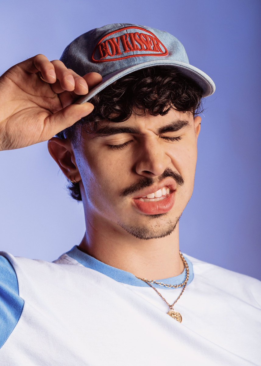 ᴀɢᴜ tweet media