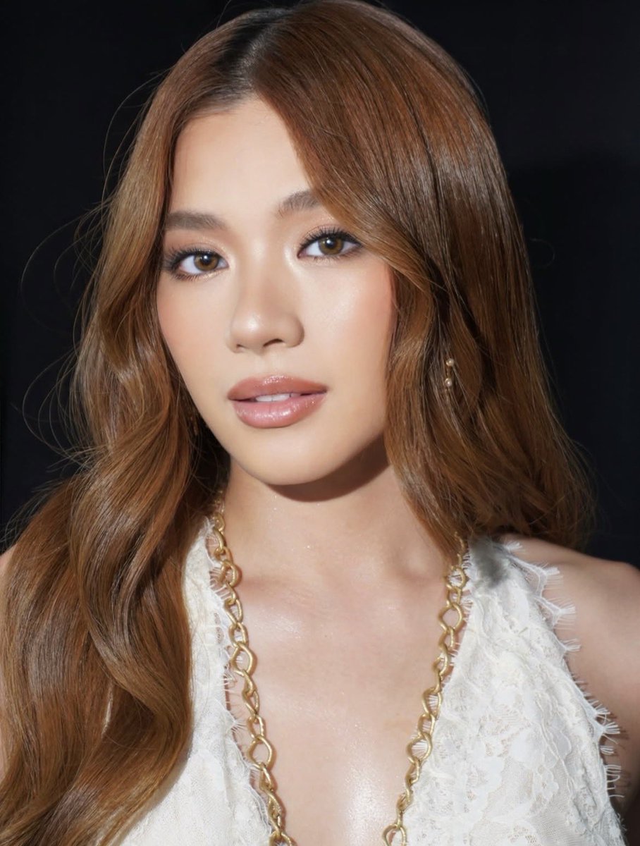 BINI AIAH OFC tweet media