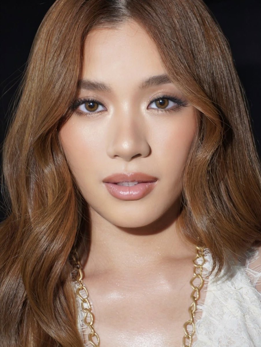 BINI AIAH OFC tweet media