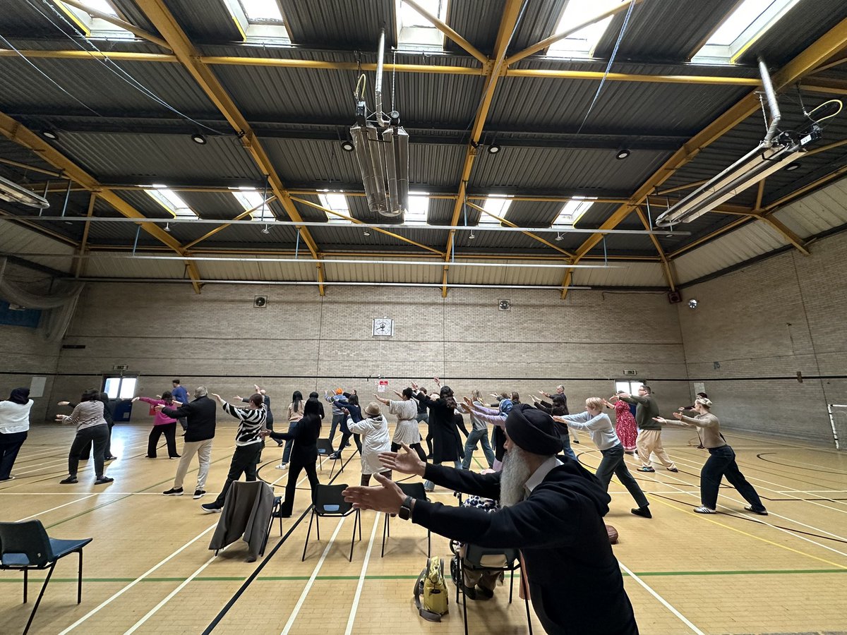 GongLin_edu's tweet photo. A really meaningful day at the Leeds BME Dementia Forum 2026 💛

Together with partners, we brought together 60+ people from diverse local communities, with 15 organisations involved.

Listening, sharing, and connecting.

@NIHR_ARC_YH, @alzheimerssoc @TBmedementia, @AUASResearch https://t.co/xbisAsskL2