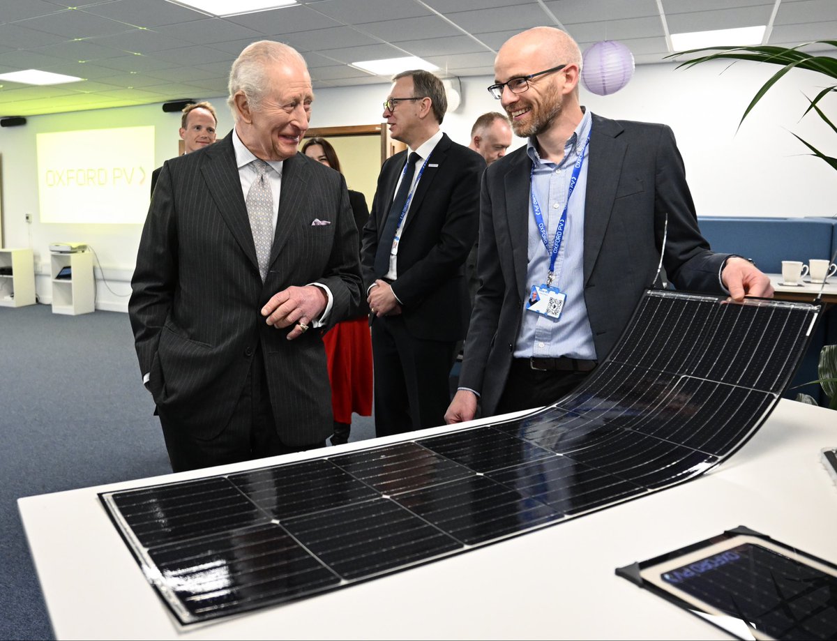 The Royal Family tweet media