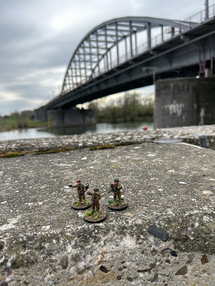 Thenappinggamer's tweet photo. Finally at the right bridge. https://t.co/PY9XG8k8qT