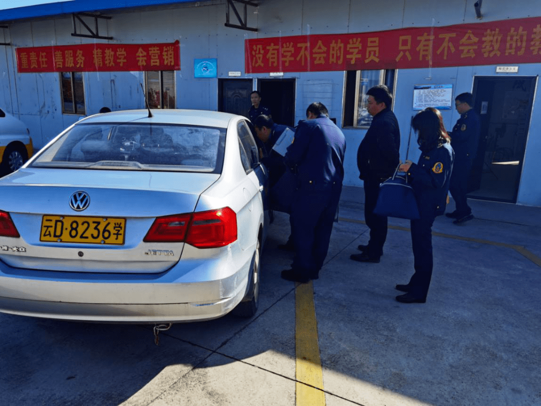 pongsakorn tweet media