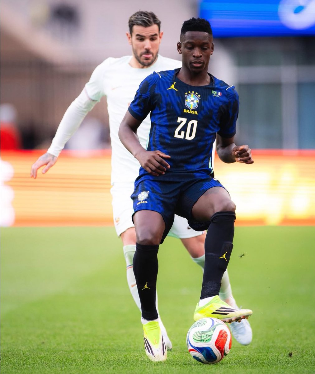 IAGOS FREIRE tweet media