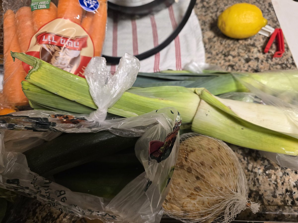 sweet capsule🎗 tweet media