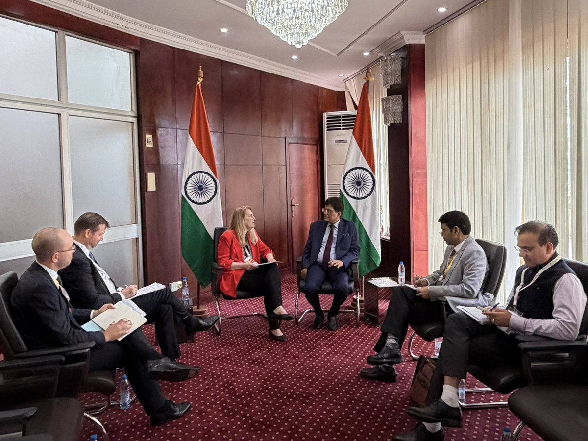 PiyushGoyal's tweet photo. Met Ms. Helene Budliger Artieda, State Secretary and Director of the State Secretariat for Economic Affairs of Switzerland, on the margins of #WTOMC14.

Discussed key elements of the MC14 agenda and reviewed the implementation of the landmark India-EFTA Trade and Economic Partnership Agreement (TEPA). Also exchanged views on further strengthening bilateral investments and deepening our economic partnership to drive shared growth and prosperity. 🇮🇳🇨🇭

@SECO_StateSec