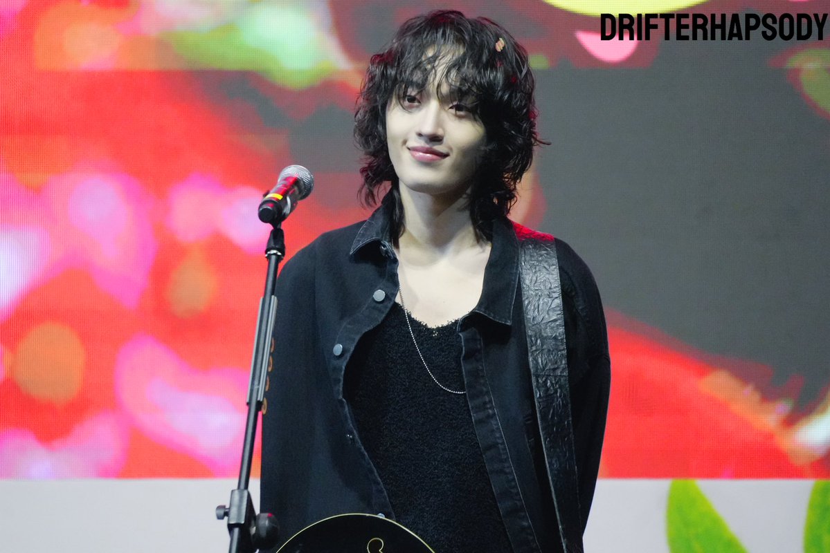 ㄹㄹㄹㄹ tweet media