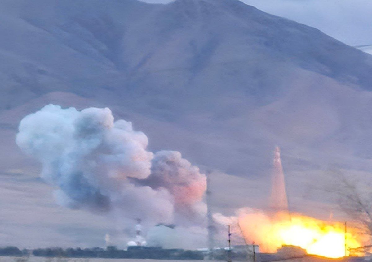 Status-6 (War & Military News) tweet media