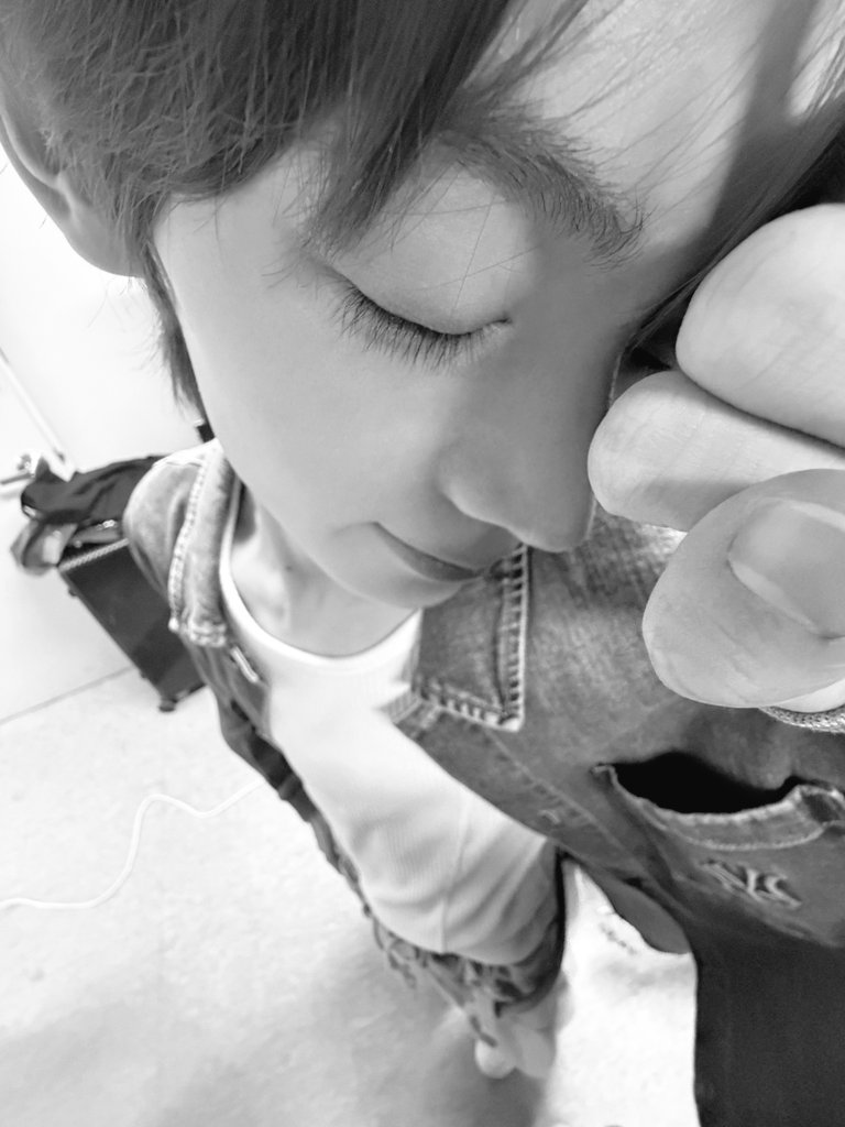 𝗁𝖺𝗇𝗃𝗂𝗇. tweet media