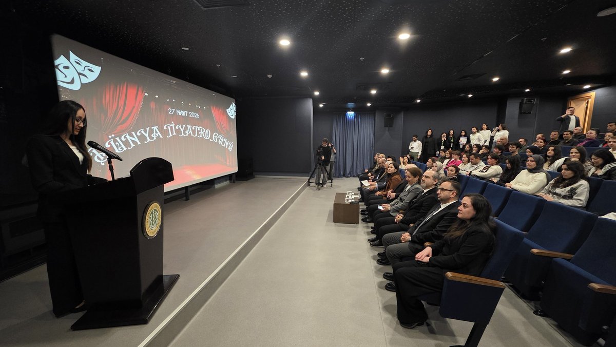 FAKÜLTEMİZDE 27 MART DÜNYA TİYATRO GÜNÜ KUTLANDI

27 Mart Dünya Tiyatro Günü, Rektörümüz Prof. Dr. Osman Bülent Zülfikar’ın teşrifleriyle Fakültemiz Metin Erksan Sineması’nda düzenlenen etkinlikle kutlandı.