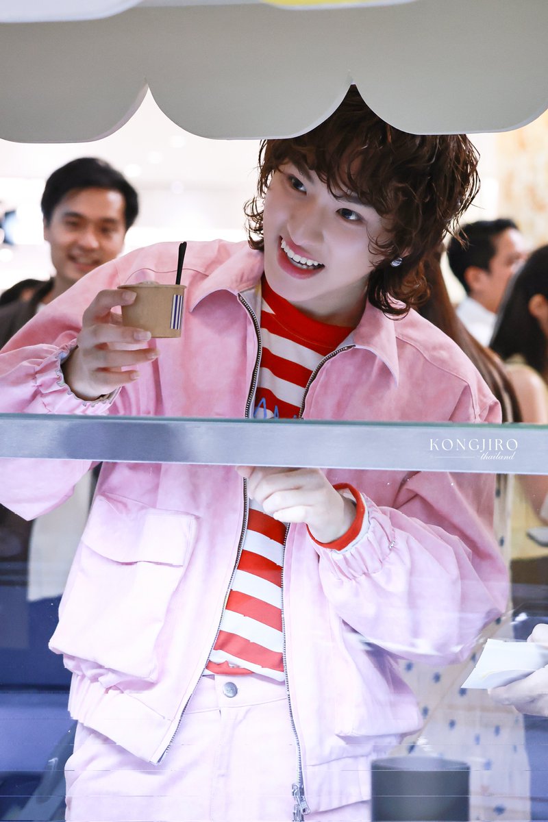 𝐊𝐎𝐍𝐆𝐉𝐈𝐑𝐎 𝐓𝐇𝐀𝐈𝐋𝐀𝐍𝐃 tweet media