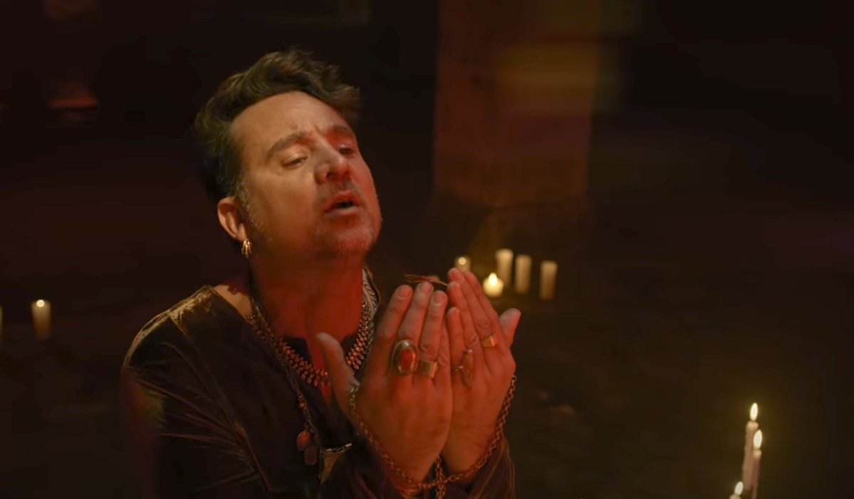 Momazos Bionicos ⚡ tweet media