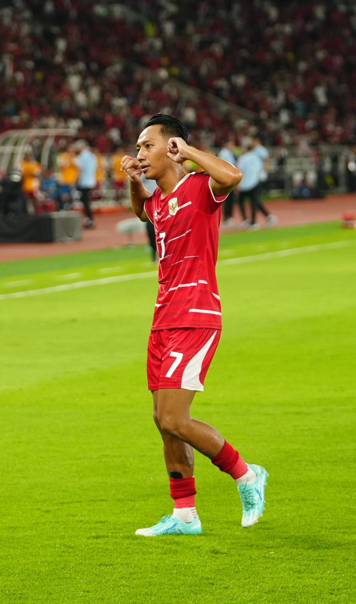 𝖛𝖎𝖐𝖎𝖓𝖌 𝖕𝖊𝖗𝖘𝖎𝖇 𝖈𝖑𝖚𝖇 tweet media