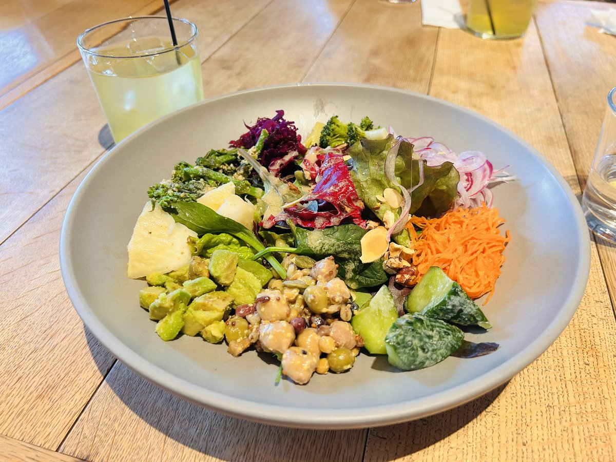 帝ʚ❤︎ɞみかどɞ@トリシャ tweet media