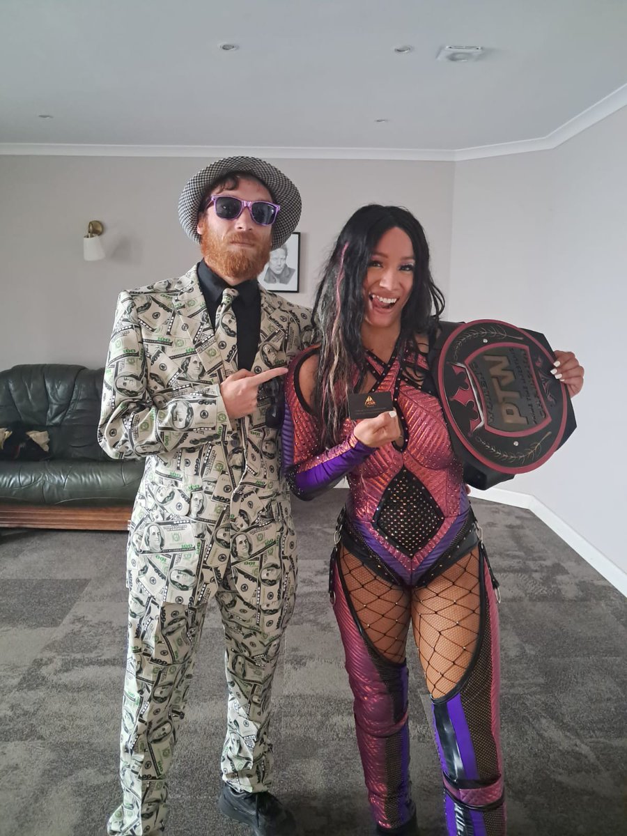 GoldschmidtPTW's tweet photo. Did you really think you had any chance in July?
Have a nice weekend @Diana_wrestling. And see you on Sunday at your next loss to @MercedesVarnado for the PTW Women’s Championship.
#wrestlingpl https://t.co/hcIP1JxJv0